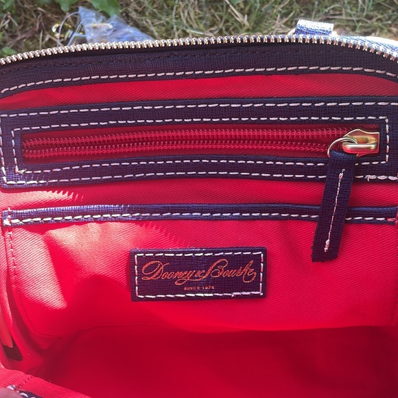 ⭐️ HOST PICK ⭐️ NWOT Tag Dooney & Burke Purse - Picture 11 of 15
